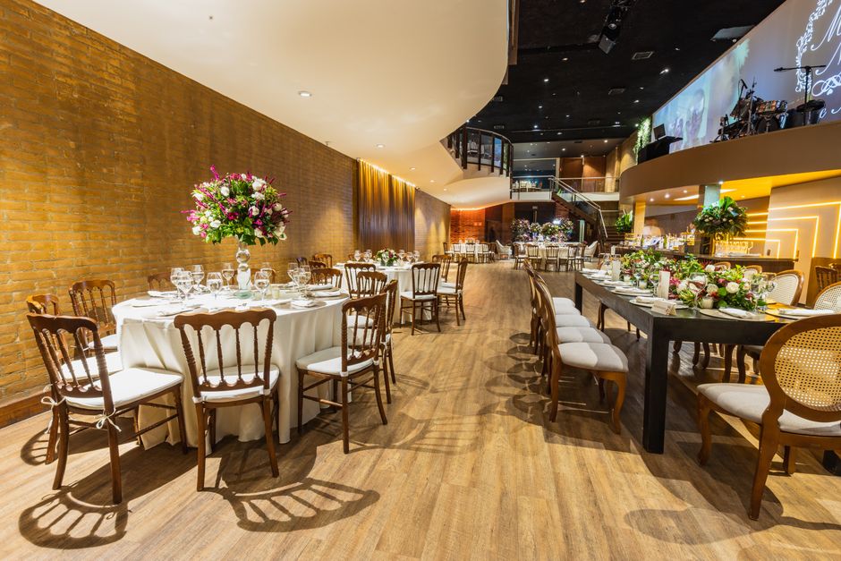 Elegant wedding reception venue